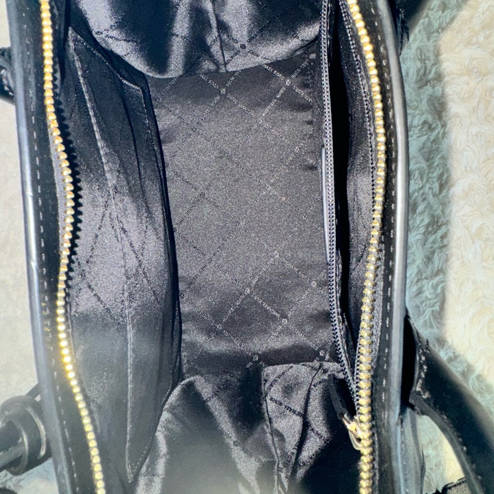 Michael Kors Black Tote w/ Zipper Top and Crossbody Strap - Picture 3 of 3